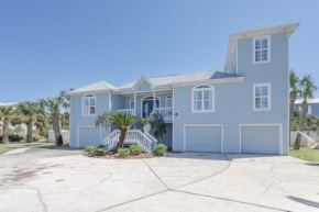 5 Bedroom Home with Pool , Sleeps 22